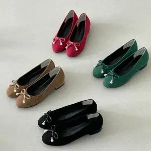 [하프클럽/다잇템]여자 출근룩 클래식 리본 코지 플랫슈즈