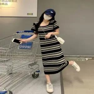 스퀘어넥 니트 여름 롱원피스 여성 반팔 스트라이프