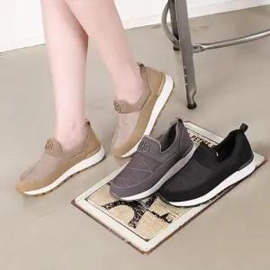 [옷자락]여자 데일리 편안한 쿠션 슬립온 운동화