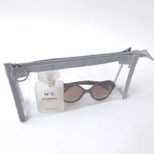 투명한 다용도 PVC 파우치 그레이 필통 보관함여행용치 출장용치 메이크업가방 메이크업치 사각치 주머니