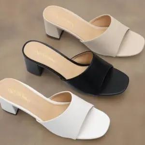 [신상오픈런]여성 여름 빅사이즈 통굽 오픈토 샌들 큰발용 무광 디자인 (39139795)