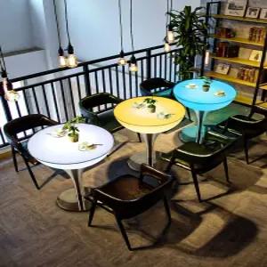 접이식 테이블 야외 파라솔 행사용 테라스 다용도 업소용