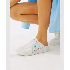 르꼬끄 포폴라 라이트 슬립온 뮬 화이트QP123LSN31 407291