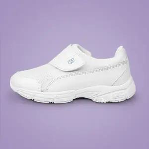 리썸 화이트 네이비 운동화 신발