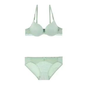 [롯데백화점]예스 썬데이지 소프트 민트 브라 기본팬티 세트YSWBY313YSWPY313