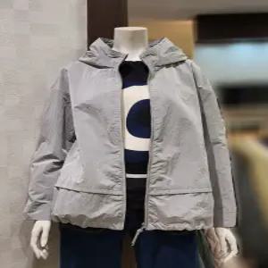 [벨라디터치] V1E1JK21 반후드 줄란넥 루즈핏 재킷