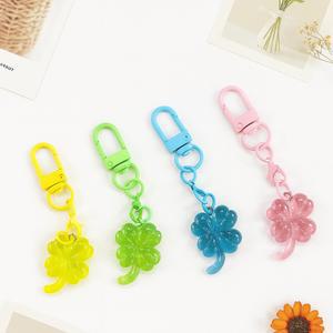 투명 네잎클로버 키링 키홀더 열쇠고리 행운 선물 수능 가방 차키 에어팟