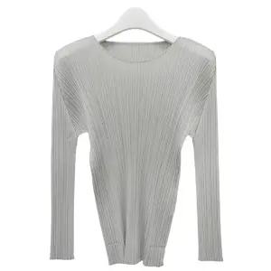 25FW 플리츠 플리즈 MC 셉템버 롱슬리브 탑 라이트 그레이 (PP58JK131 10) [당일]