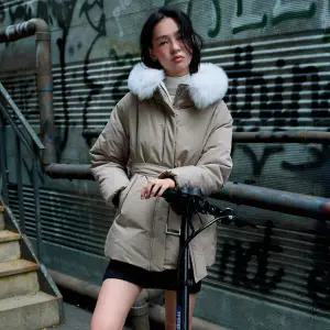 [케네스레이디][BYLYNN]폭스퍼 후드 구스다운 EDDJPK0400