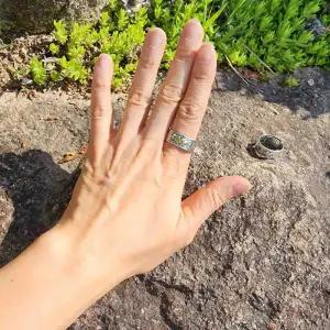 [모두모아]남자 여자 재물 금전 성공 사업 소원성취 비휴반지 불교반지 풍수반지 커플반지 우정반지 소원반