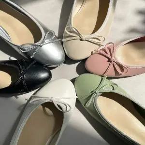 여성 SH046572 6컬러 데일리 러블리 둥근코 리본장식 플랫슈즈