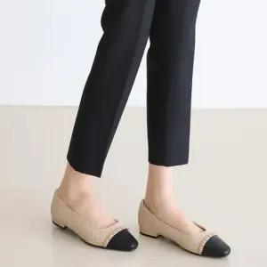 퀄팅 엠보 패턴 가죽 체인 발등 스트랩 로우 플랫슈즈 플렛슈즈 메리제인슈즈 리본플랫