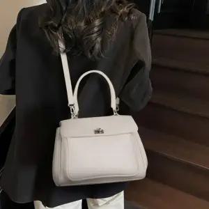 모던 베이직 버클 포인트 여성 수납 크로스 핸들백 여성토트백 미니손가방 캔버스토트백