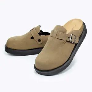 스웨이드 키높이 남자 버클슬리퍼 쿠션 사무실 외출화 남성슬리퍼 편한슬리퍼 남성쪼리