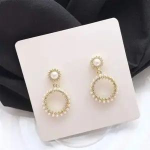 원형진주귀걸이 165NEJ74 심플 블링썸태양원형진주귀걸이(골드)