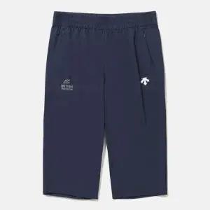 [데상트]반바지 UQC SQ223IPT41-NAV GBR 7부 스트레치 우븐 팬츠 / NAVY