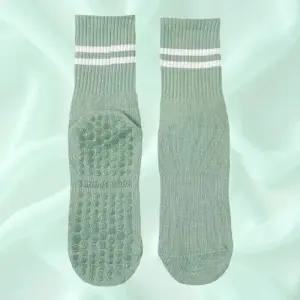 여자 양말 양말 미끄러지지않는 키즈카페 노인 덧신
