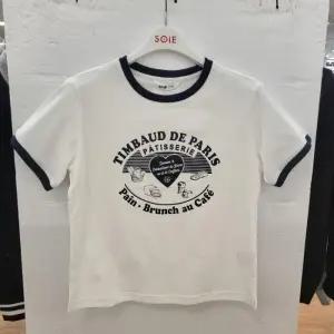 소이 HC22 브런치 4부 링거티 여아 여름용 네이비 박스핏 4부 티셔츠  26M0487