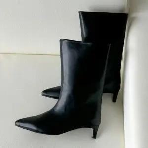 [SBG8AWL] 드레스업슈즈 미들부츠 여성 데일리룩 5FW