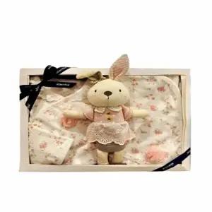 (압소바 의류) 로지배냇저고리 배냇슈트 딸랑인형 3종세트 26년여름신상 A1B10105G