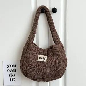 [셀러에이드]가방 니트 숄더백 대학생 인기 데일리 여자 미니백 니트 숄더백