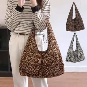 패션숄더백 호피숄더백 데일리아이템 캐주얼가