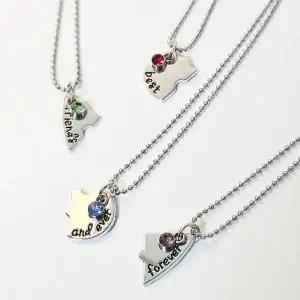 [콩심팥심]우정 목걸이 퍼즐 커플 써지컬 스틸 하트 체인 친구 기념 2인 3인 4인