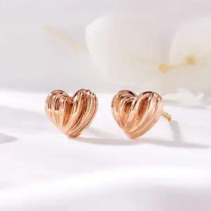 갤러리아 [비앤비골드] 14K 볼륨 통통 라인 하트 침귀걸이 한쌍 MNE42430