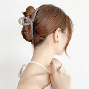 [아트박스]/신상오픈런 여성용 사계절 패션 빅사이즈 헤어 집게핀