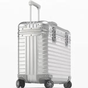 하드 승무원캐리어 기내용 20인치 18인치 파일럿 블랙 경량