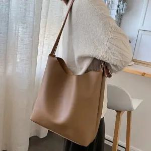 여성 가벼운 외출 가방 심플한 크로스백 파우치 포함