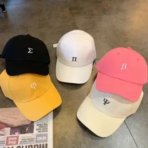 데일리 예쁜 그리스 알파벳 자수 포인트 볼캡 모자