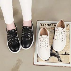 여자 디자인 베이직 클래식 굽높은 로우탑 스니커즈