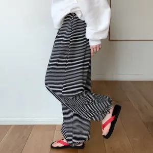 제비드 단가라 와이드 밴딩팬츠