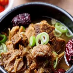 고기듬뿍 뼈없는순살 갈비탕 진한비법육수 보양식밀키트 아이반찬 자취생저녁