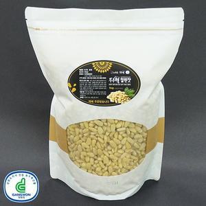 [씨유웰]강원도 철원에서 생산한 국내산 철원잣 1kg 파우치 포장