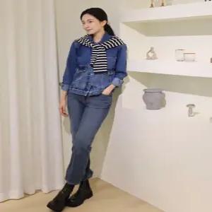 헤지스 여성 24FW [클리어런스][데님][스트레이트핏] 다크블루 에센셜 데님 팬츠 HSPA4D781B3