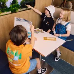 [롯데백화점]아웃도어프로덕츠 캠핑 백그래픽 반팔 티셔츠(OD252ISS08)