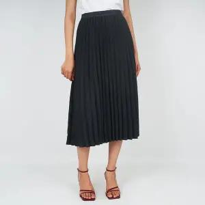 [타미힐피거] 여성 허리밴딩 플루이드 트윌 플리츠 스커트 블랙 T22E1WSC051WT1 B