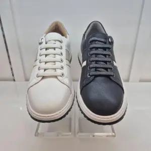 [ELCANTO]엘칸토 HC11 소가죽 남성화 초경량 스니커즈 E7N8U41B3A (S40770397)