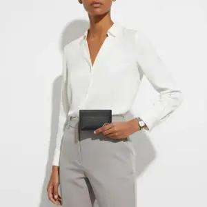 657588 DJ20T 1000 GG 마몽 지갑 배송