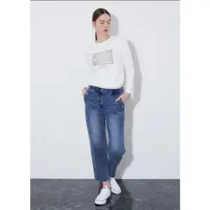 [갤러리아] 배기핏 워시드 데님팬츠 VVCMP4S1281