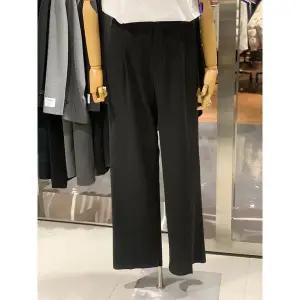 [킨록바이킨록앤더슨](광주신세계)킨록 노티드 크리즈 여름 오버핏 블랙 셋업 팬츠 FJ387