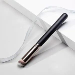 [셀러허브]촘촘한 결커버 컨실러 브러시 부드러운 메이크업 화장 (S43265273)