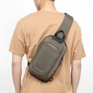메신저백 가방 잠금 슬링백 남성 여행용 바디백 크로스백 카키