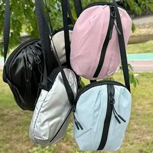 슬링백가방 미니 크로스백 핸드폰가방 지퍼 클로징 여자 편한가방