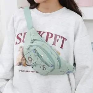 여자크로스백 남여공용 홀로그램 힙색 나들이 보조가방 방수힙색