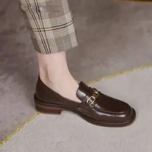 여성로퍼 단화 플랫슈즈 구두 A108E