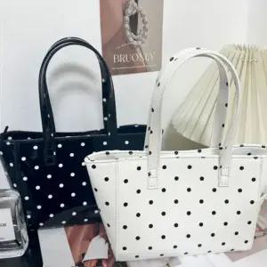 여성가방 캐주얼 토트백 여자 땡땡이 가방 학생 직장인 미니백