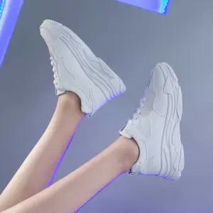 키높이 어글리슈즈 러블리 캐주얼 여성 운동화 데일리